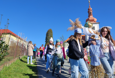 Vynášení Morény a vítání jara