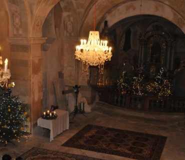 Štědrovečerní mše a zpívání koled v kostele sv. Bartoloměje 24.12.2017