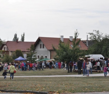 13.ročník Slavností holovouských malináčů