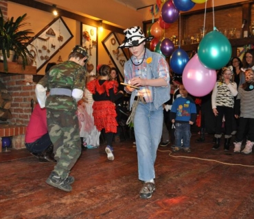 Dětský maškarní karneval 17.2.2013