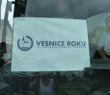 Hodnotitelská komise celostátního kola Vesnice roku 2013 v Holovousích 4.9.2013