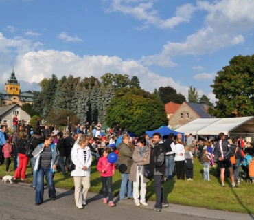 10. ročník Slavností holovouských malináčů a 3. sjezd rodáků - 22.9.2012