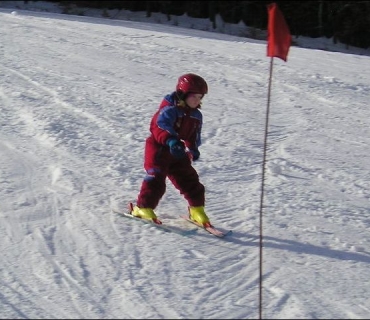 Sjezdové lyžování v Mezihoří 18. 2. 2006