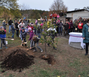 Lampiónový průvod - 100. výročí vzniku samostatného československa 27.10.2018