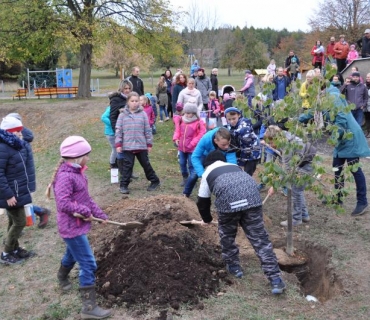 Lampiónový průvod - 100. výročí vzniku samostatného československa 27.10.2018